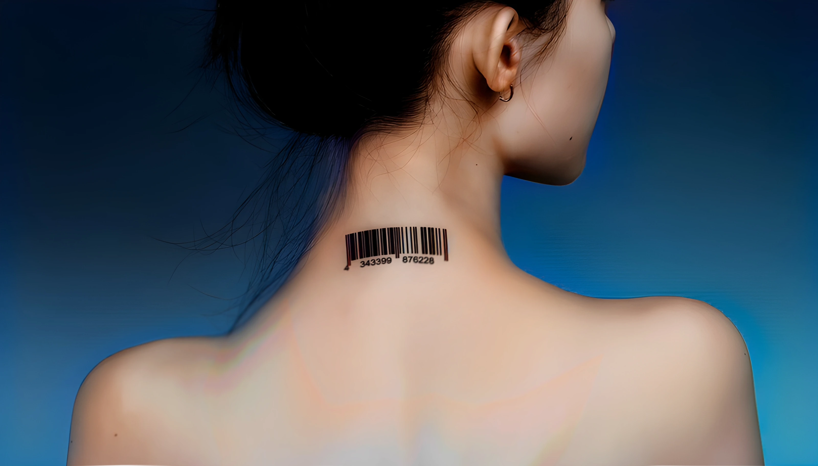 Chloe, barcode tattoo